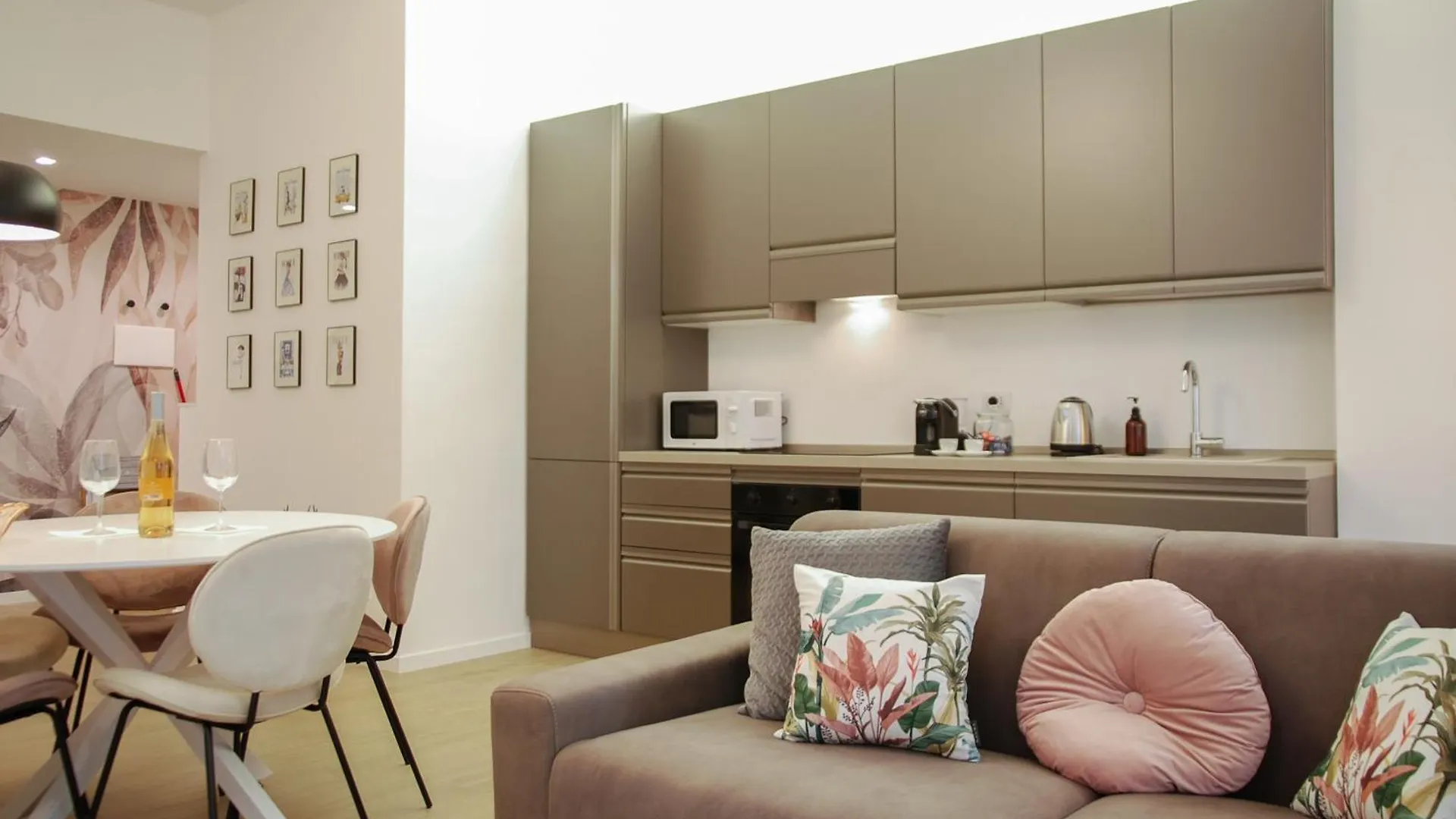 Duomo 10Min Shopping&Lusso Fast Wifi Daire Milano